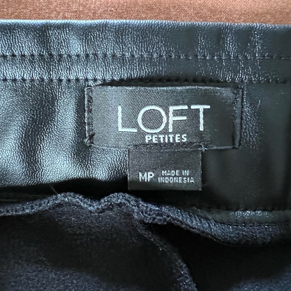 LOFT PETITES Pleather Lined Pants - Picture 5 of 7